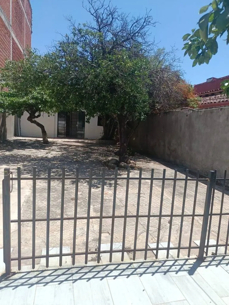 House for sale in Montero with commercial space and apartment: foto 5 de 8