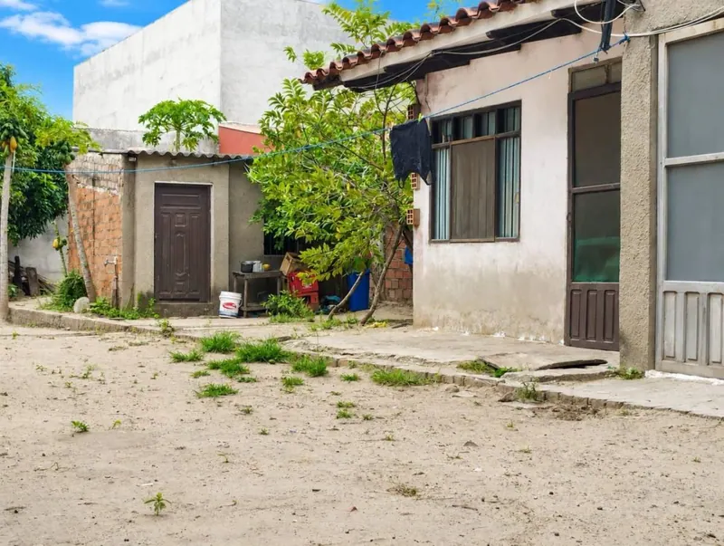 Casa en venta en el Plan 3000, urbanización Guapurú I: foto 3 de 6