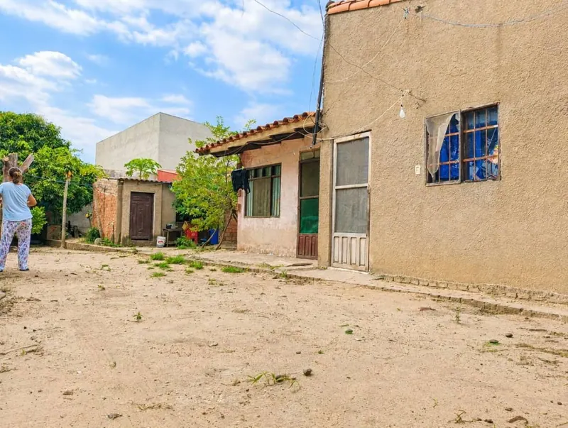 Casa en venta en el Plan 3000, urbanización Guapurú I: foto 2 de 6