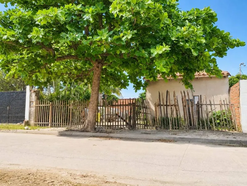 Casa en venta en el Plan 3000, urbanización Guapurú I: foto 5 de 6