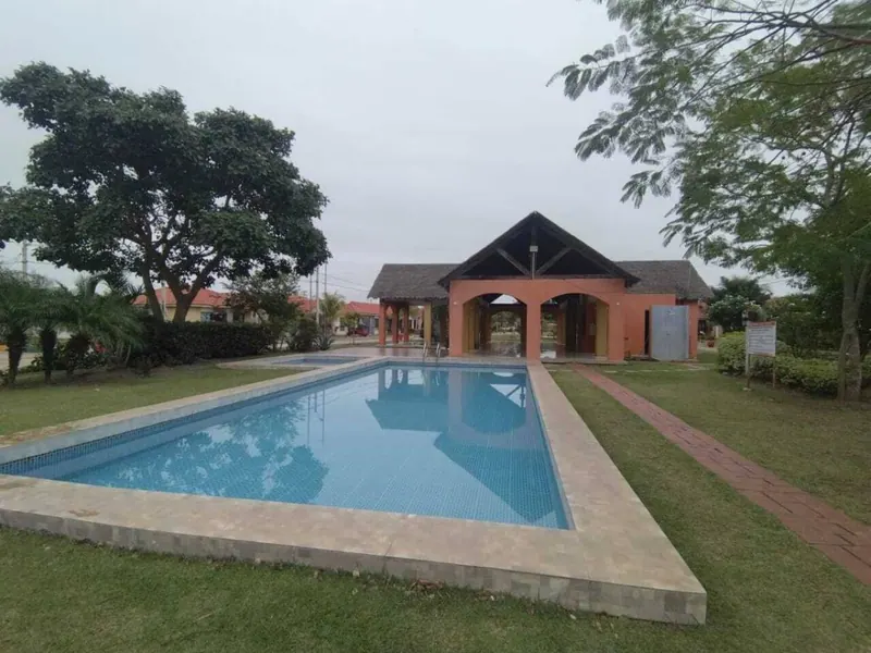 House in gated community for sale in Warnes, 3 bedrooms: foto 8 de 10