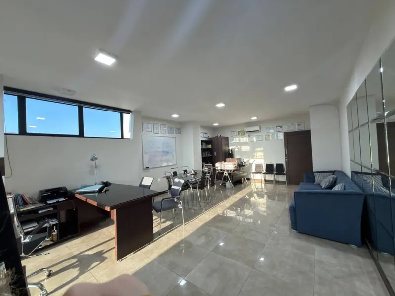 Oficina en venta en la Zona Norte, edificio 2705 Business & Health: foto 7 de 10