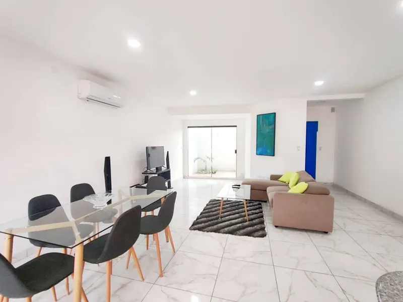 Casa de 2 plantas en venta en el condominio Mykonos, Zona Oeste: foto 3 de 10