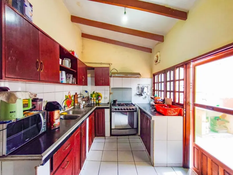 Casa con departamento independiente en venta en la Zona Este: foto 8 de 12