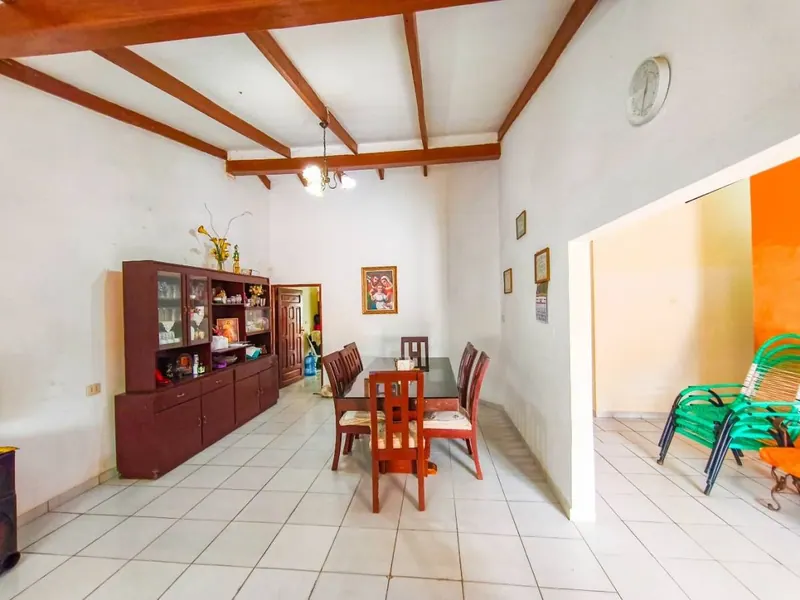 Casa con departamento independiente en venta en la Zona Este: foto 9 de 12