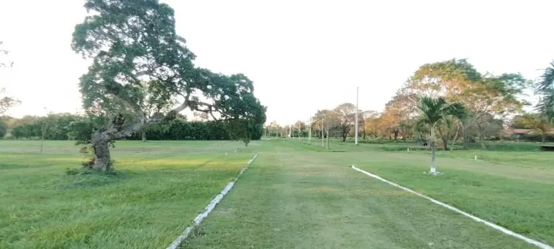 Terreno de 1.021 m² en venta en el Urubó, urbanización cerrada