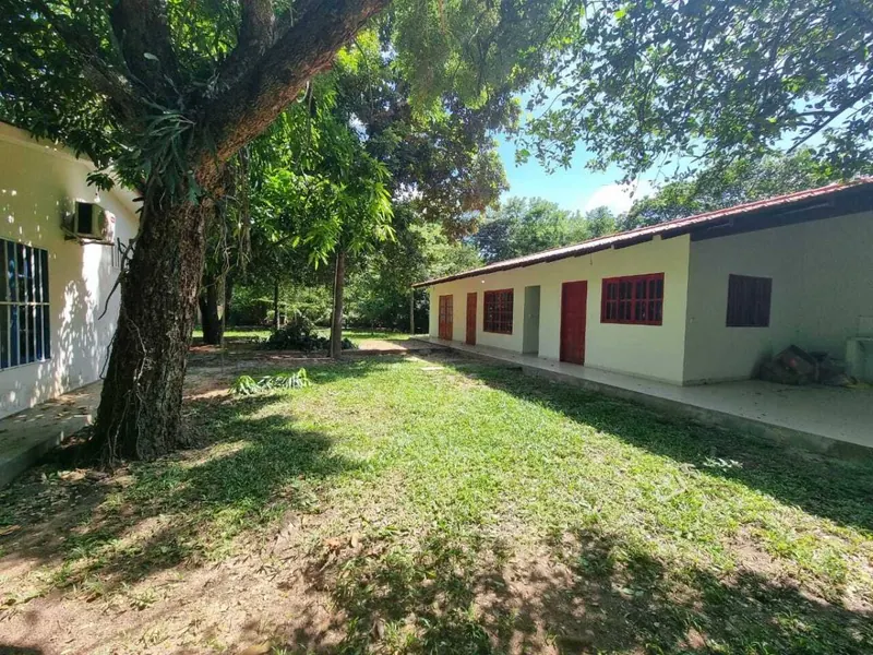 Country property for sale in Warnes, with pool and sports courts: foto 5 de 24