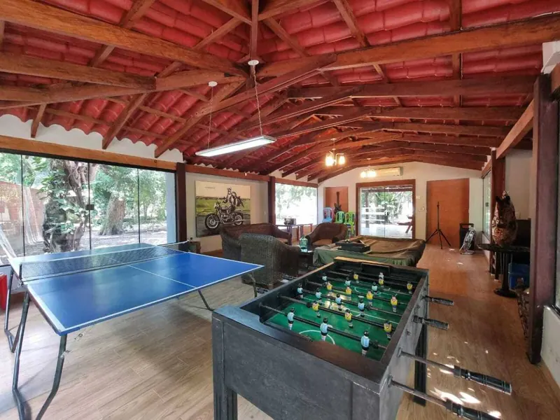 Country property for sale in Warnes, with pool and sports courts: foto 16 de 24