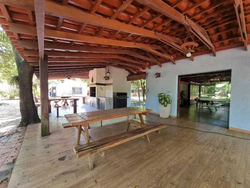 Country property for sale in Warnes, with pool and sports courts: foto 21 de 24