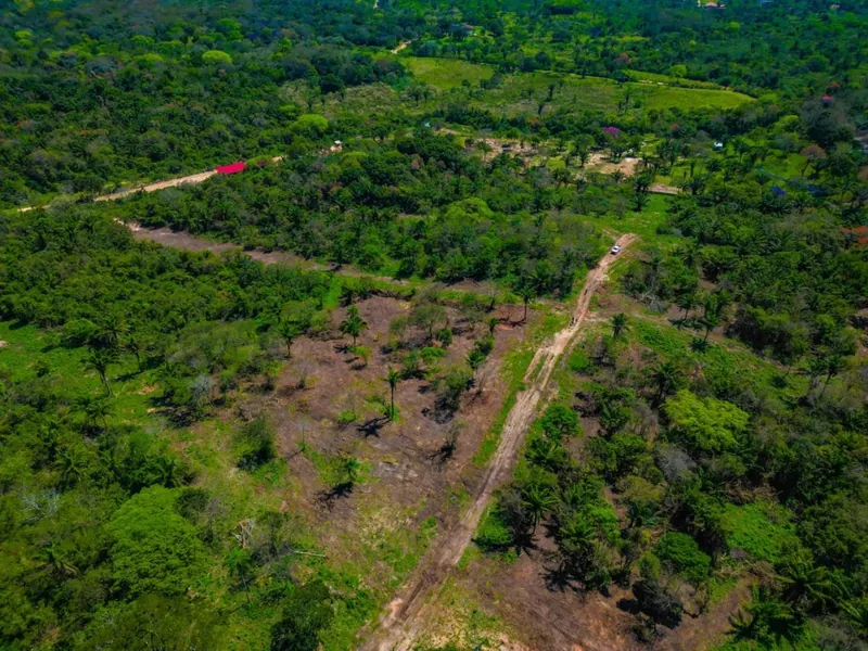 480.11 m² lot for sale in Urubó, Los Eucaliptos: foto 8 de 12