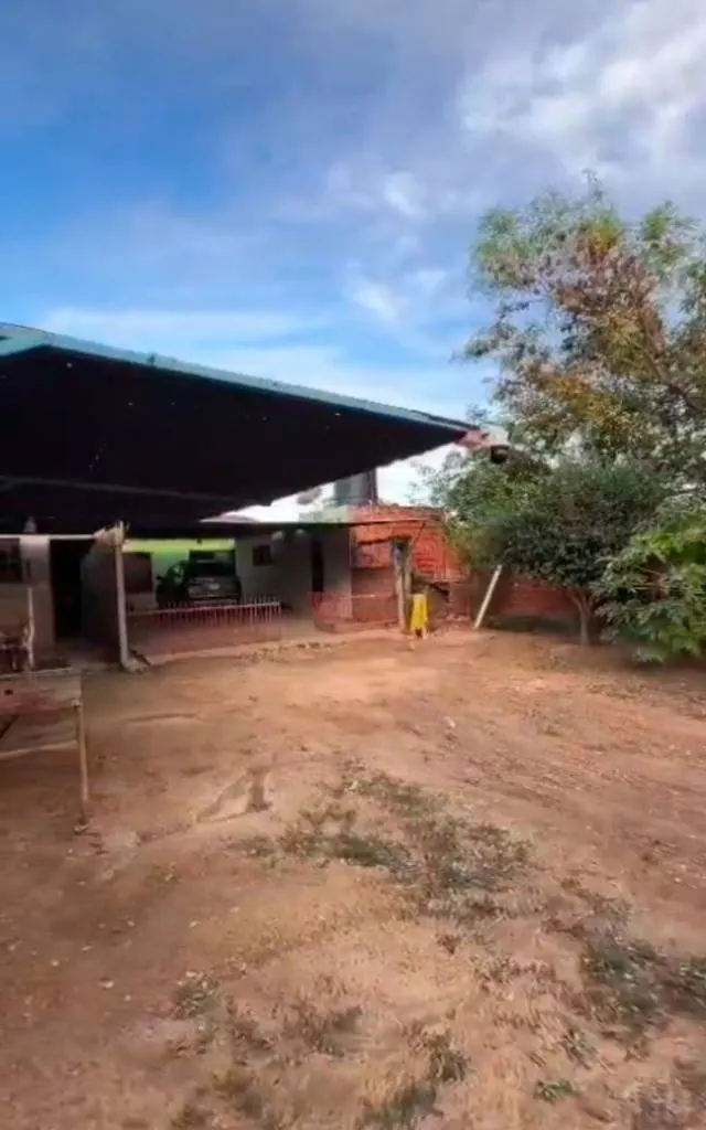 5-bedroom house for sale in Pailón, 360 m² lot: foto 2 de 5