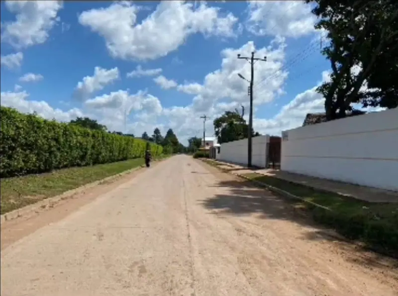 Country house for sale in Cotoca with pool and sports court: foto 2 de 5