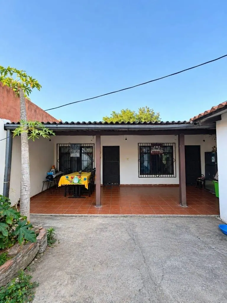 House for sale between the 1st and 2nd rings, calle Puerto Suárez: foto 2 de 3