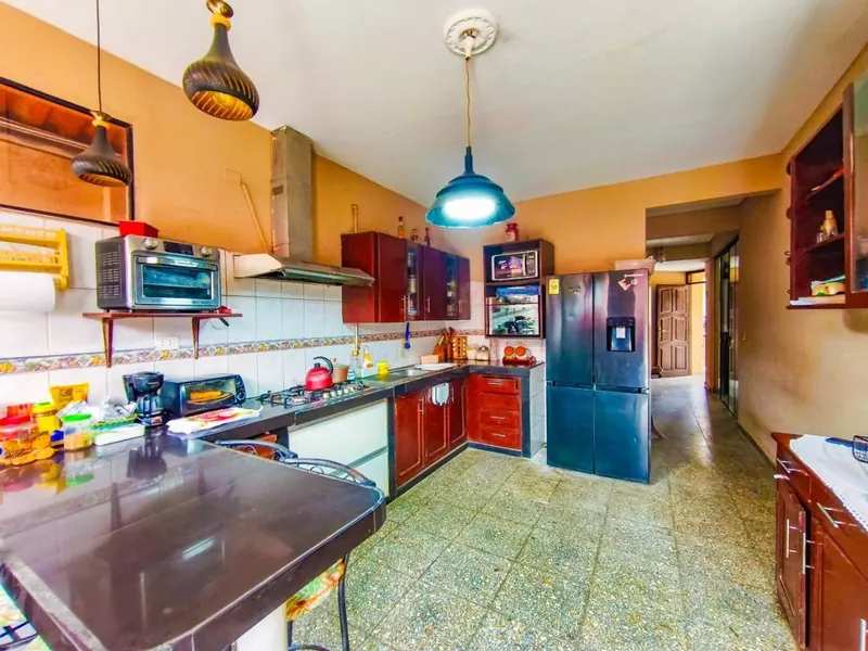 4-bedroom house for sale in the Guaracachi neighborhood: foto 16 de 19