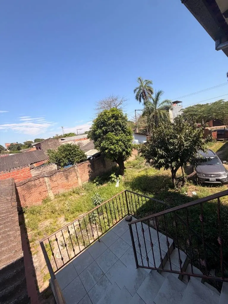 Casa de 5 dormitorios en venta en la Zona Este: foto 4 de 22