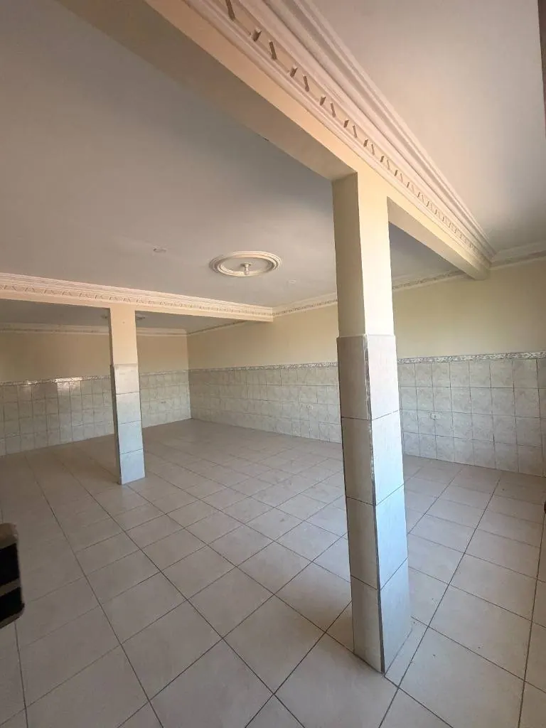 Casa de 5 dormitorios en venta en la Zona Este: foto 9 de 22