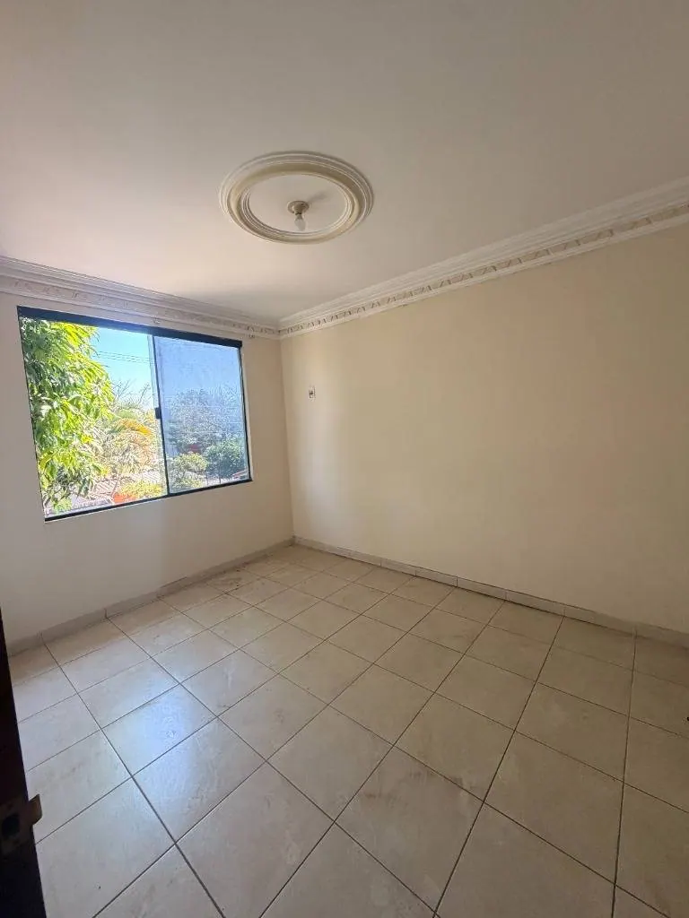 Casa de 5 dormitorios en venta en la Zona Este: foto 12 de 22