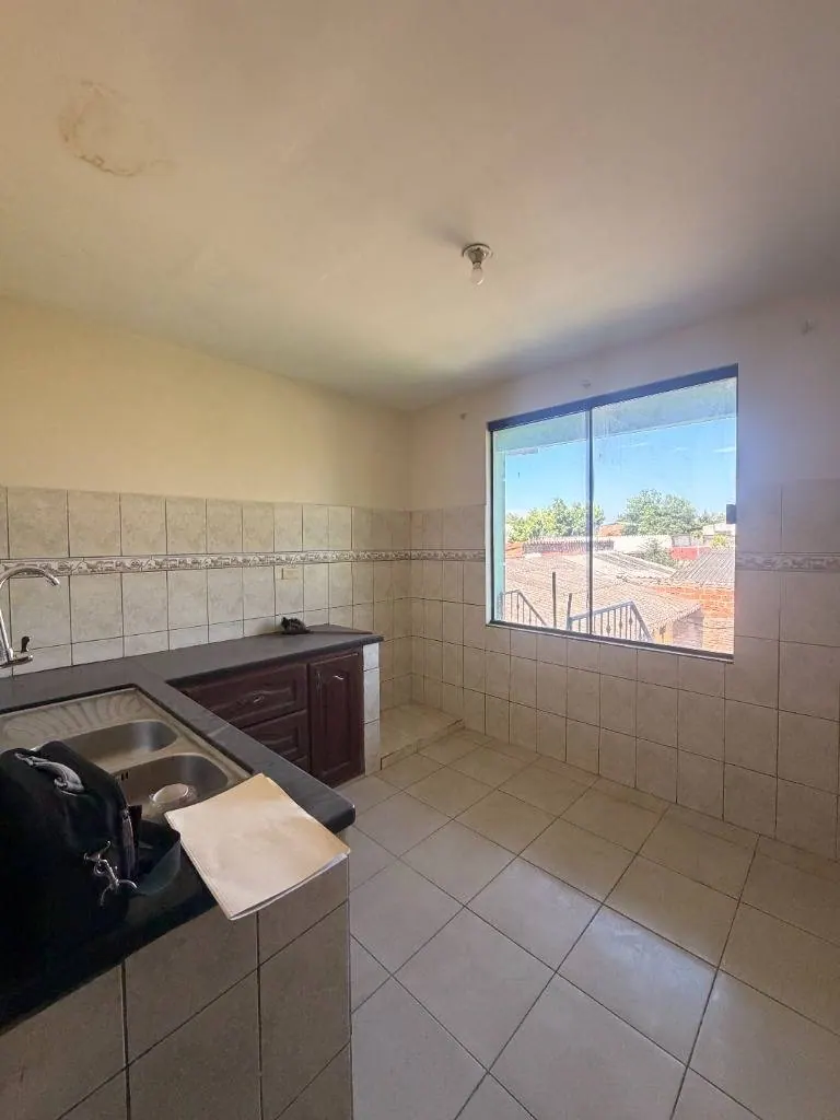Casa de 5 dormitorios en venta en la Zona Este: foto 13 de 22