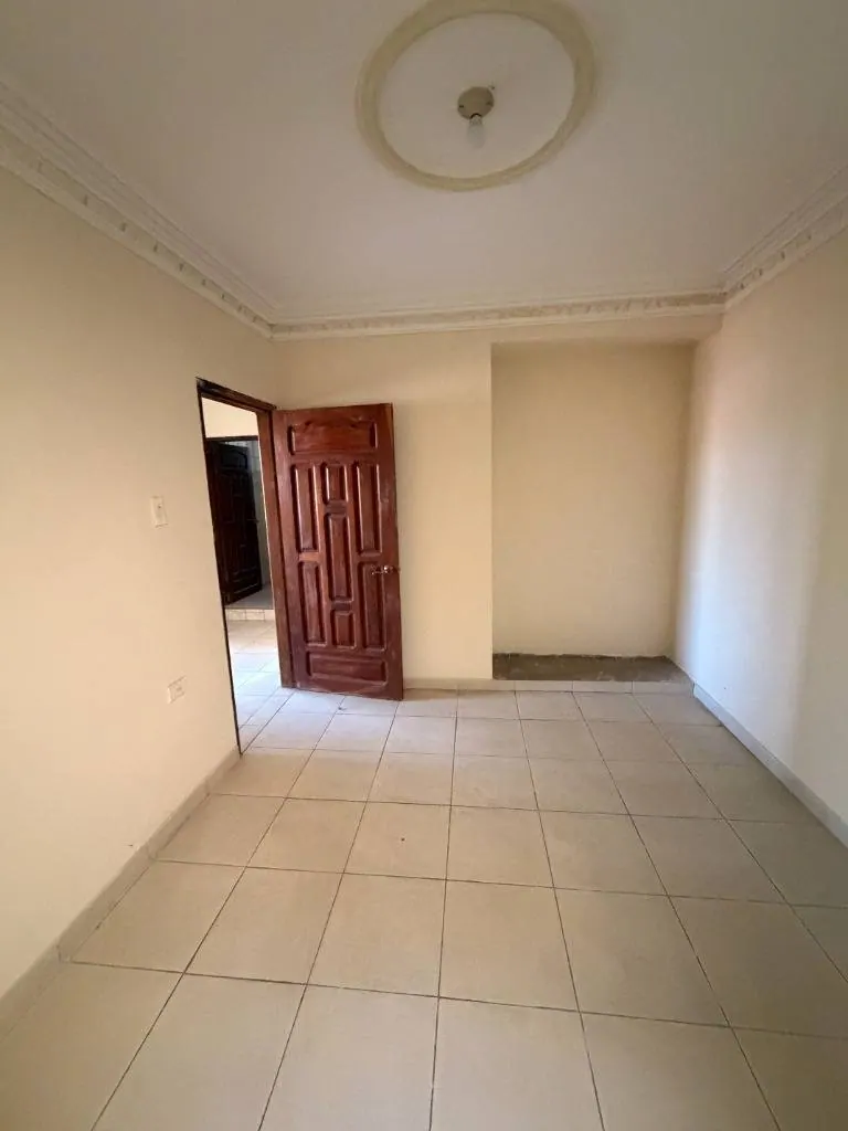 Casa de 5 dormitorios en venta en la Zona Este: foto 15 de 22