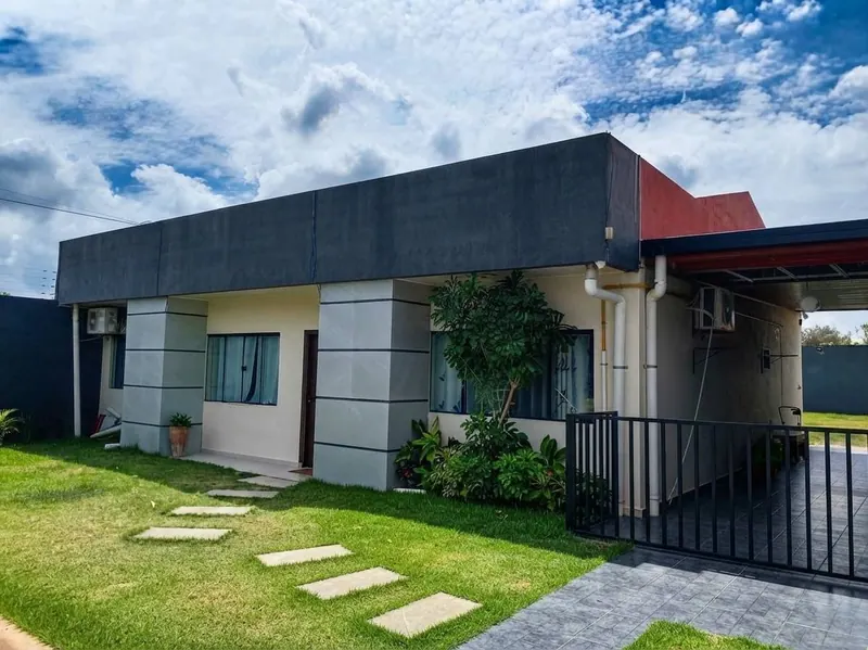 Casa de 3 dormitorios en venta en La Guardia, km 9: foto 2 de 16