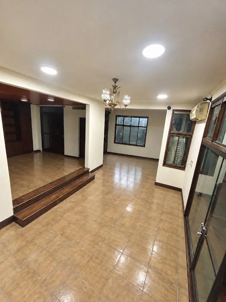 Commercial house for sale on Avenida Brasil, East Zone: foto 3 de 20