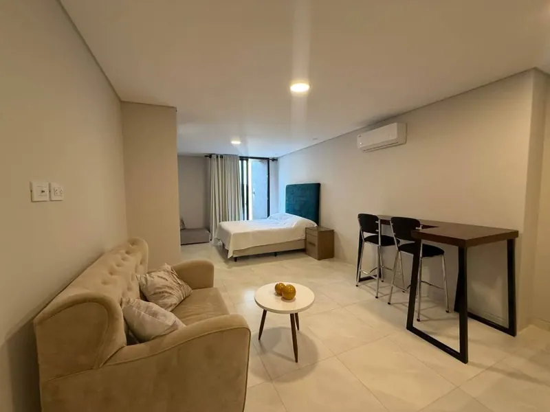 Furnished studio for rent in Equipetrol, 51 m²: foto 3 de 8