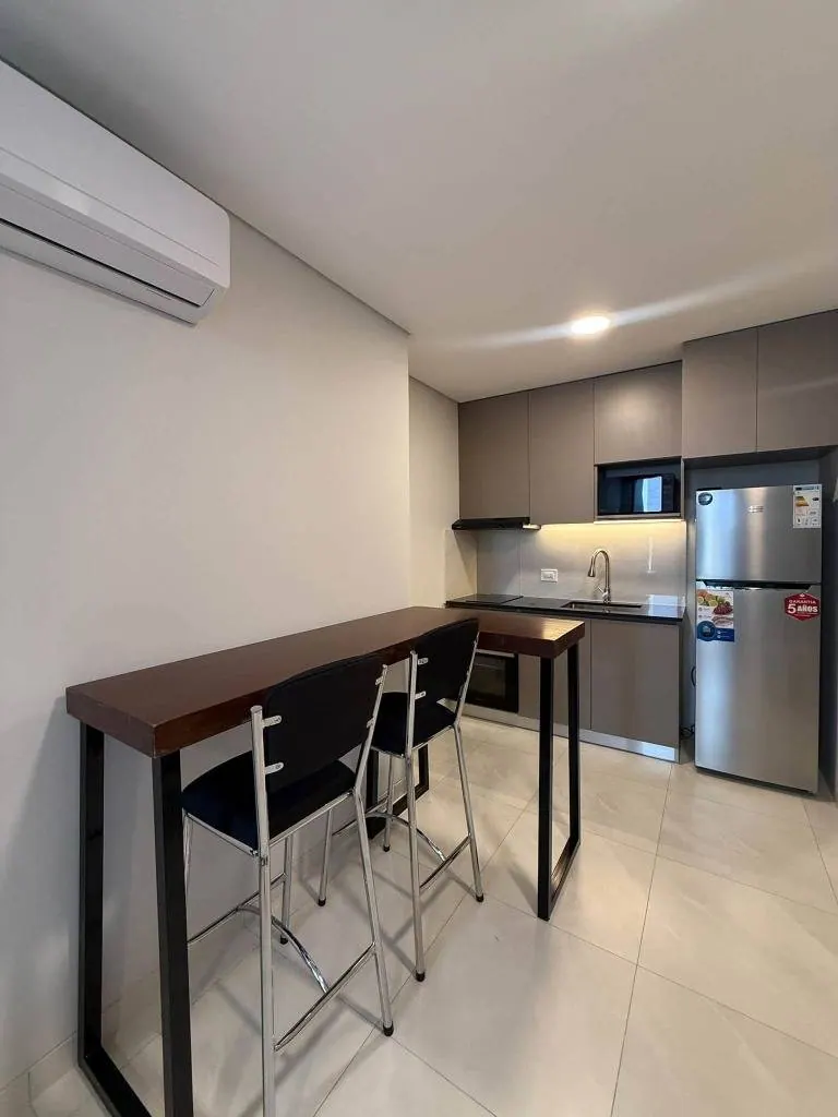Furnished studio for rent in Equipetrol, 51 m²: foto 4 de 8