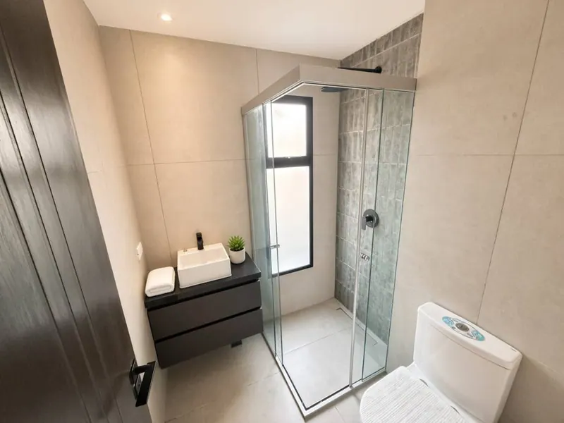 Departamento de 1 dormitorio con terraza en venta en Equipetrol: foto 5 de 13