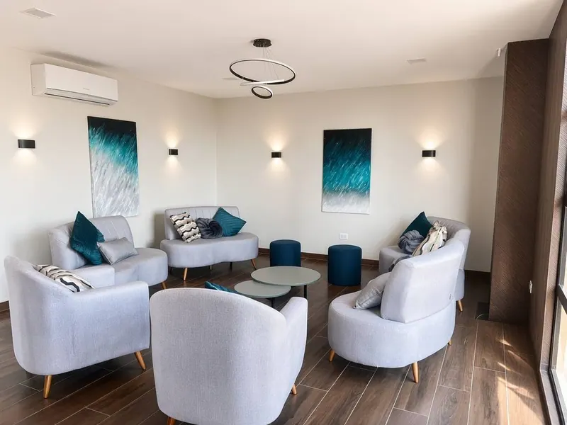Departamento de 1 dormitorio en venta en Equipetrol, Aura Concept: foto 9 de 11