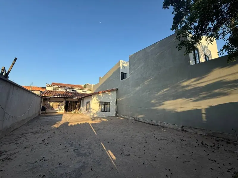 Casa de 2 dormitorios en venta en la Zona Norte, 5to anillo
