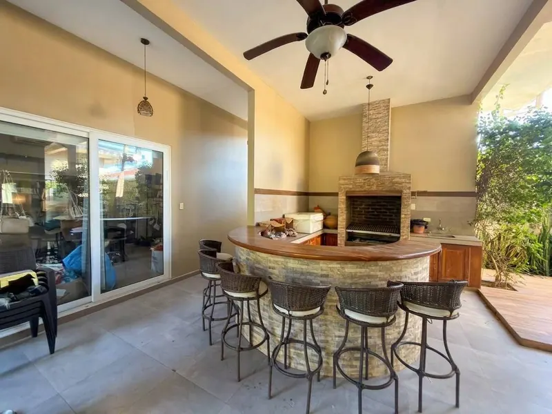 Casa de 5 dormitorios en venta en la Zona Norte, condominio El Carmen: foto 8 de 16