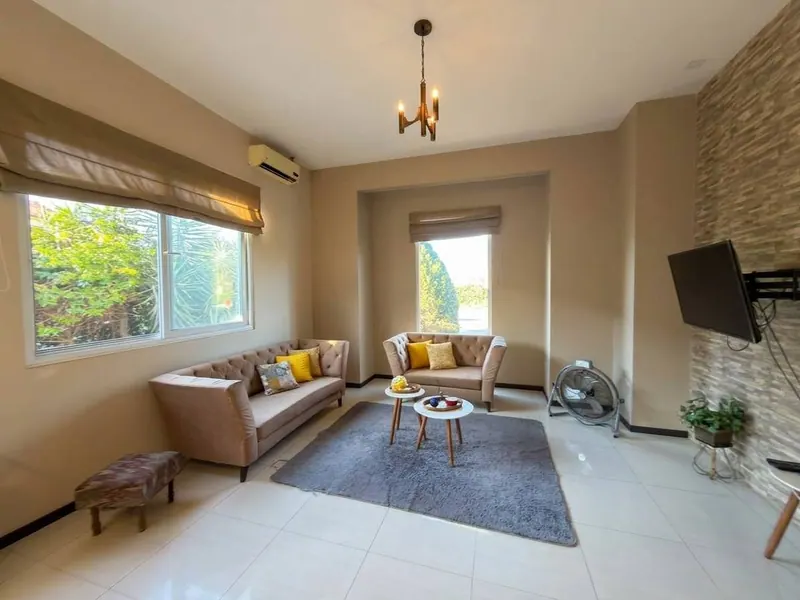 Casa de 5 dormitorios en venta en la Zona Norte, condominio El Carmen: foto 13 de 16