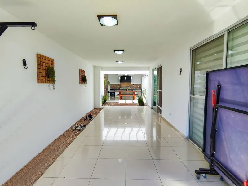 4-bedroom house for sale in the Villa del Carmen gated community: foto 5 de 22