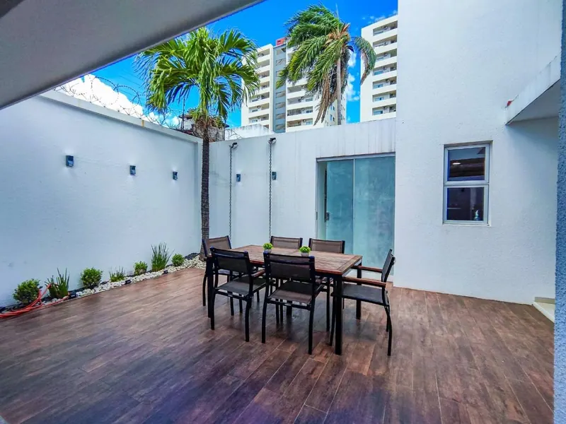 4-bedroom house for sale in the Villa del Carmen gated community: foto 7 de 22