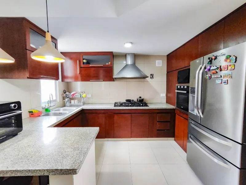 4-bedroom house for sale in the Villa del Carmen gated community: foto 15 de 22