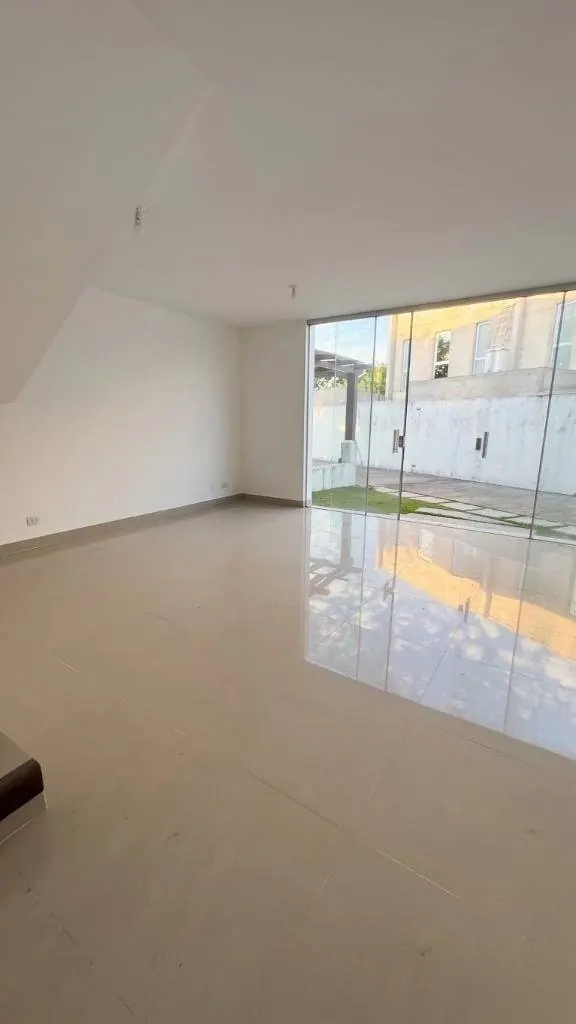 4-bedroom brand-new house for sale in the San Matías gated community: foto 3 de 20