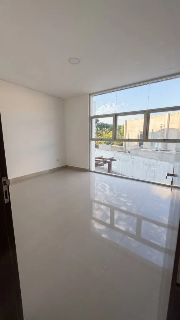 4-bedroom brand-new house for sale in the San Matías gated community: foto 14 de 20