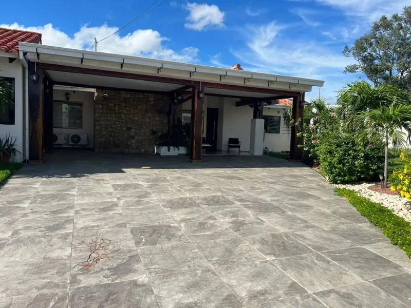 6-bedroom house for sale in the La Fontana Riviera 1 gated community: foto 8 de 36