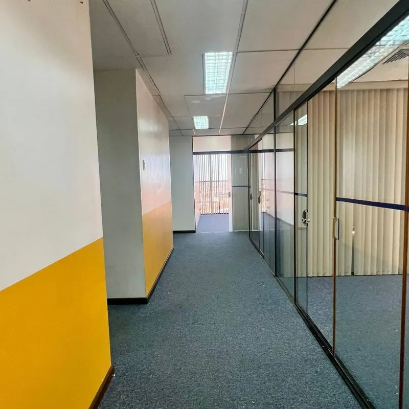 Piso de oficinas de 326 m² en alquiler en las Torres CAINCO: foto 15 de 17