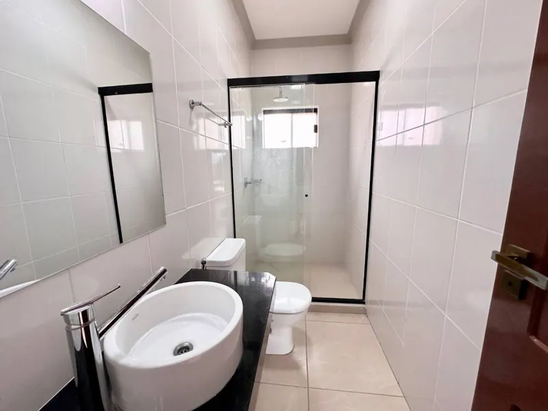Casa de 5 dormitorios en venta en la Zona Norte, 3er anillo: foto 10 de 14