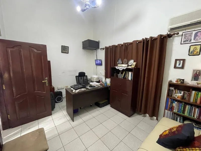 3-bedroom house for sale in the East Zone, commercial use: foto 29 de 29