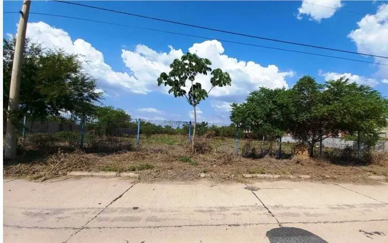 6,459.53 m² lot for rent in the North Zone, fenced