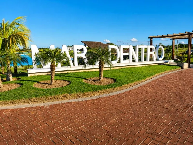 Monoambiente amoblado de 42 m² en venta en Mar Adentro, Urubó: foto 2 de 13