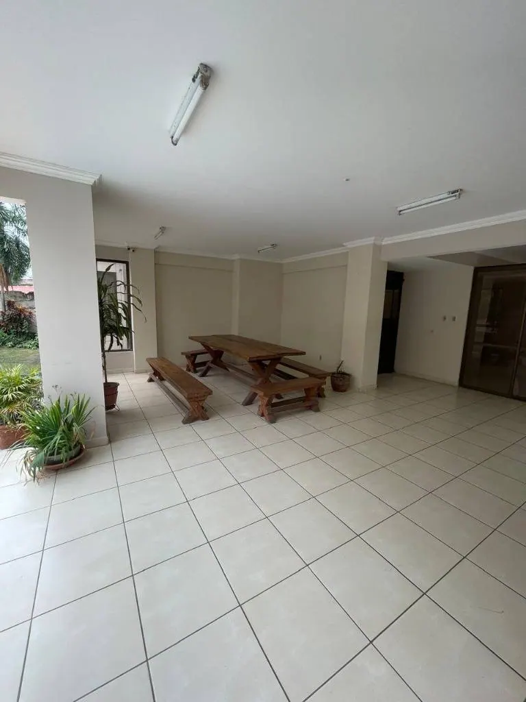 Departamento de 3 dormitorios en venta en Equipetrol, 185,78 m²: foto 12 de 45