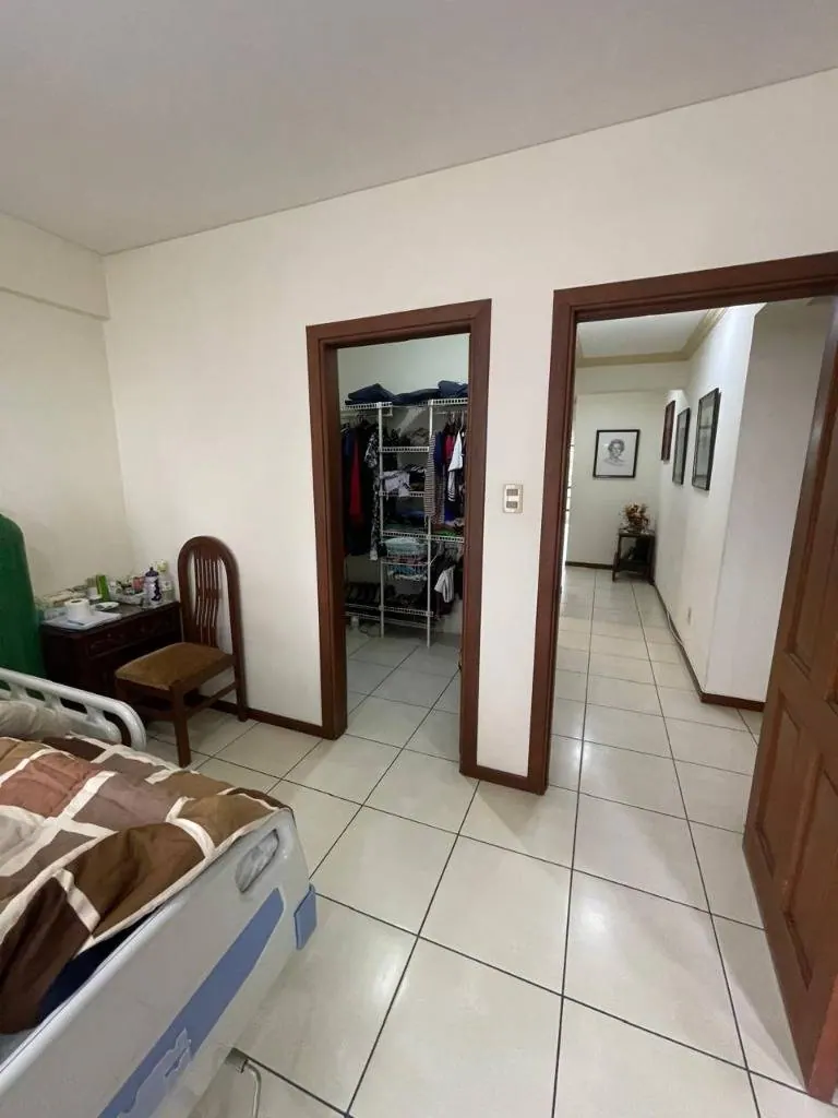 Departamento de 3 dormitorios en venta en Equipetrol, 185,78 m²: foto 37 de 45