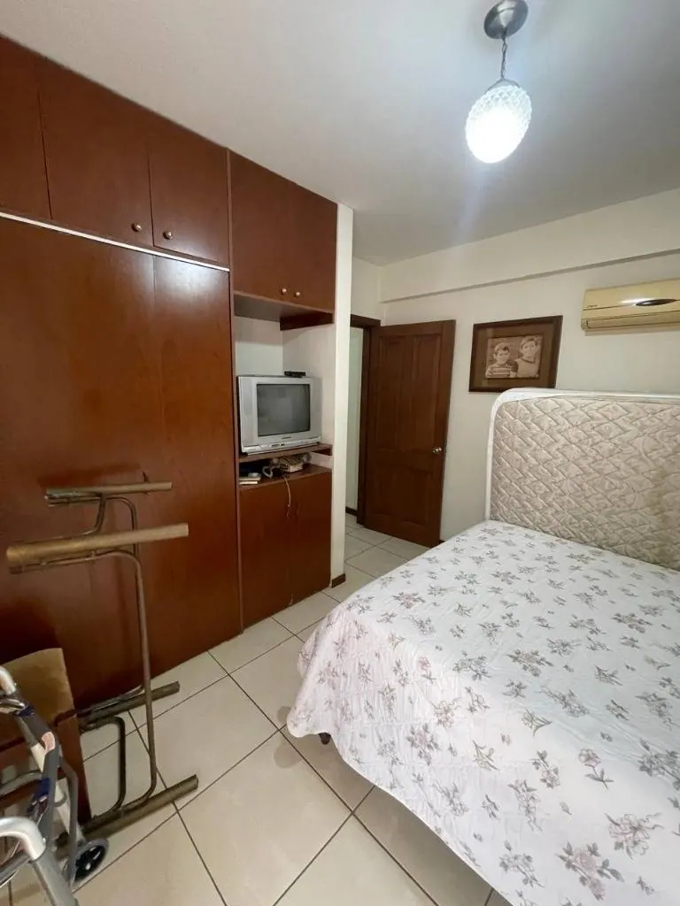 Departamento de 3 dormitorios en venta en Equipetrol, 185,78 m²: foto 41 de 45