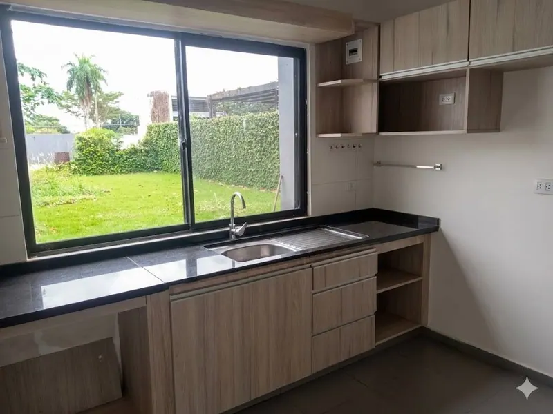 3-bedroom house for sale in the Icaraí gated community, East Zone: foto 1 de 16