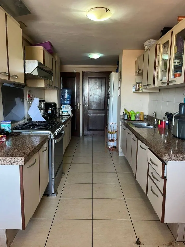 Departamento de 3 dormitorios en venta en el condominio Torres Gemelas: foto 9 de 10