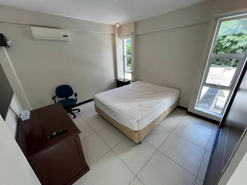 Furnished 2-bedroom apartment for sale at Torre Zafiro II: foto 44 de 49