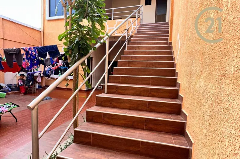 Casa de 13 dormitorios en venta en la Zona Sur, Av. Escuadrón Velasco: foto 4 de 29